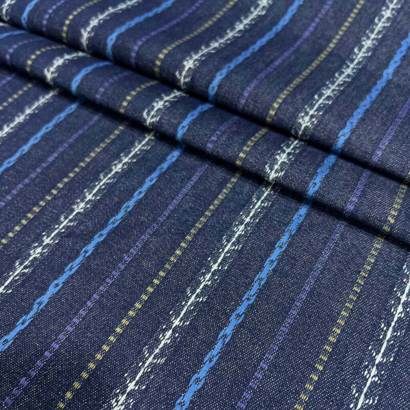 JEANS ENCORPADO BORDADO - VICUNHA
